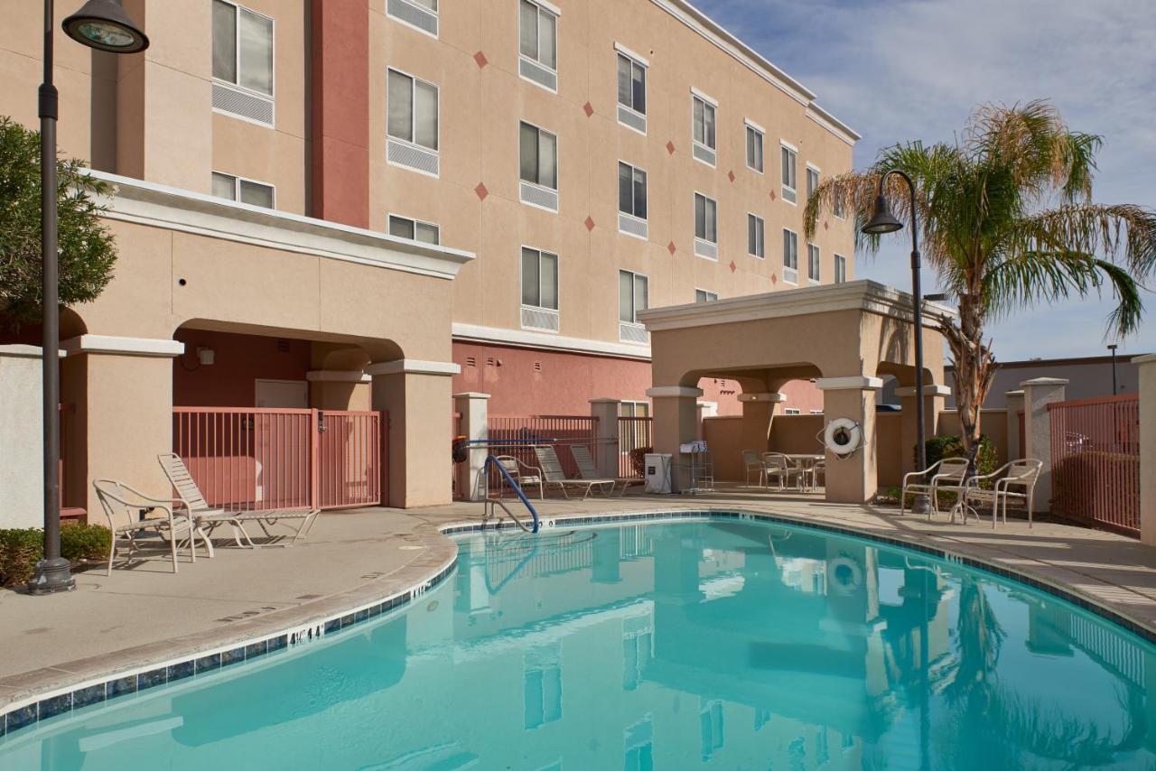 Hampton Inn & Suites Phoenix-Surprise Exterior foto